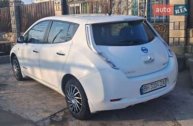 Хэтчбек Nissan Leaf 2014 в Одессе