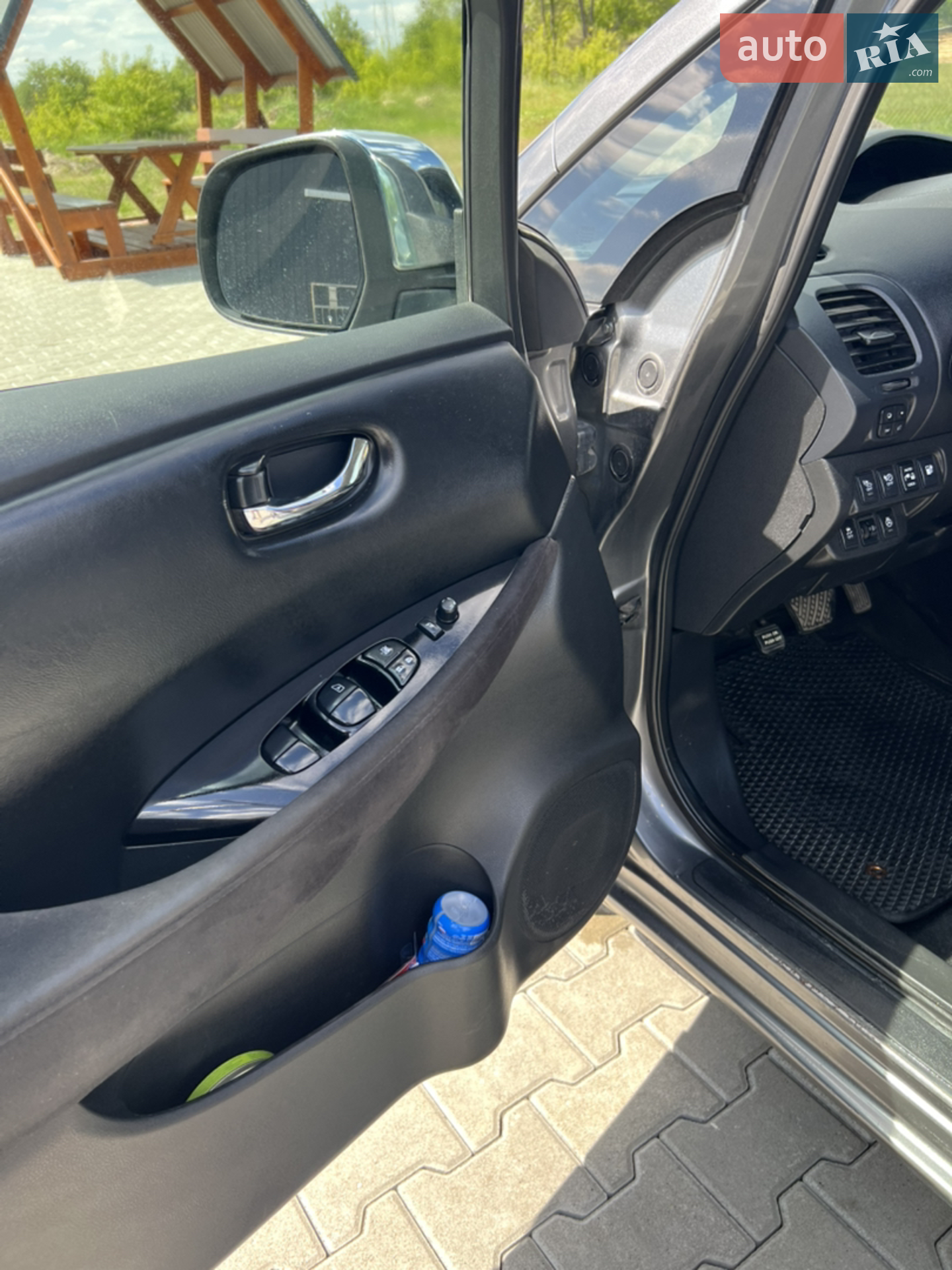 2013 Nissan Leaf - мініатюра 28