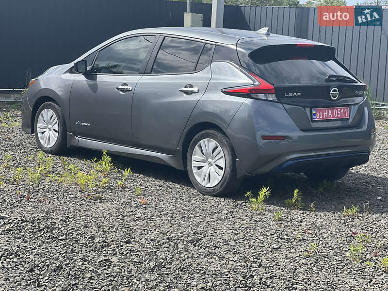 Хэтчбек Nissan Leaf 2019 в Луцке