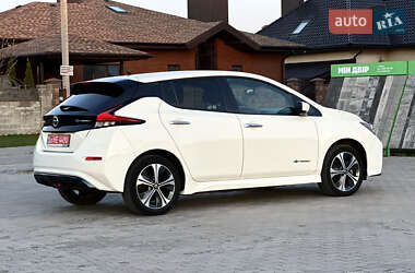 Хетчбек Nissan Leaf 2020 в 