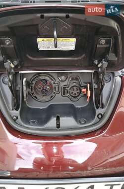 Хэтчбек Nissan Leaf 2015 в 