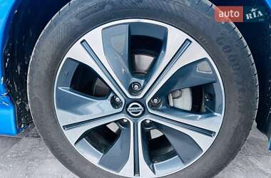 Хетчбек Nissan Leaf 2021 в 