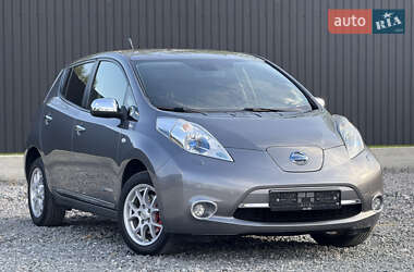 Хэтчбек Nissan Leaf 2014 в 