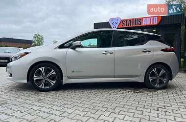 Хэтчбек Nissan Leaf 2018 в 