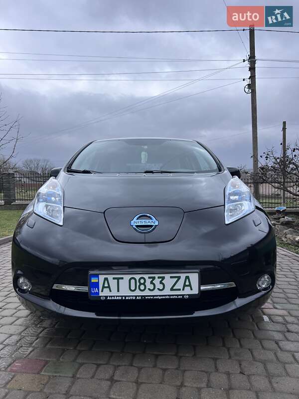 Хэтчбек Nissan Leaf 2012 в Ивано-Франковске