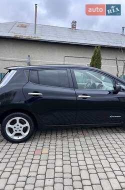 Хетчбек Nissan Leaf 2012 в 