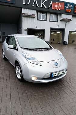 Хэтчбек Nissan Leaf 2012 в Каменец-Подольском