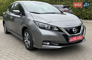 Хетчбек Nissan Leaf 2021 в 