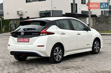 Хетчбек Nissan Leaf 2020 в 