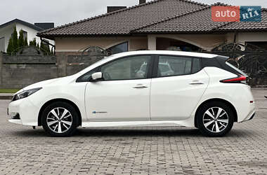 Хетчбек Nissan Leaf 2020 в 