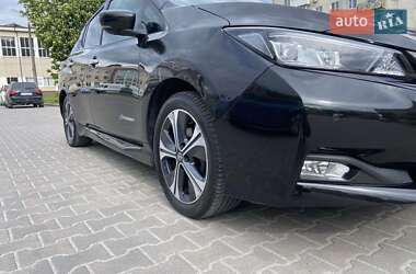 Хетчбек Nissan Leaf 2018 в 