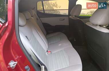 Хетчбек Nissan Leaf 2018 в 