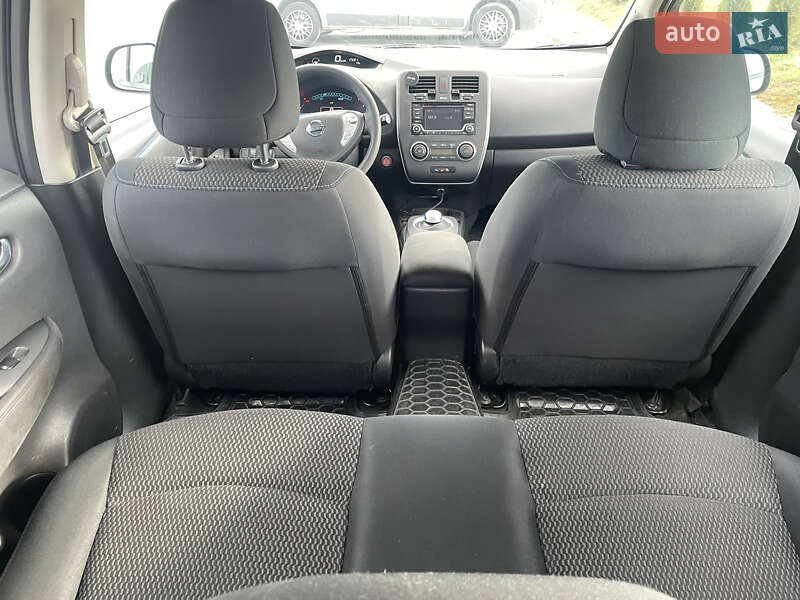 Хэтчбек Nissan Leaf 2016 в Львове фото 3 Хэтчбек Nissan Leaf 2016 в Львове