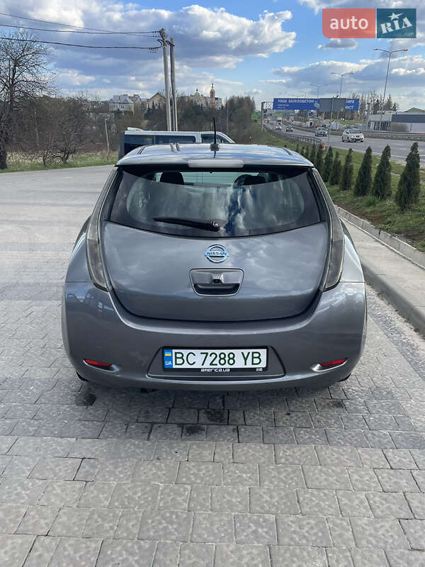 Хэтчбек Nissan Leaf 2016 в Львове фото 11 Хэтчбек Nissan Leaf 2016 в Львове