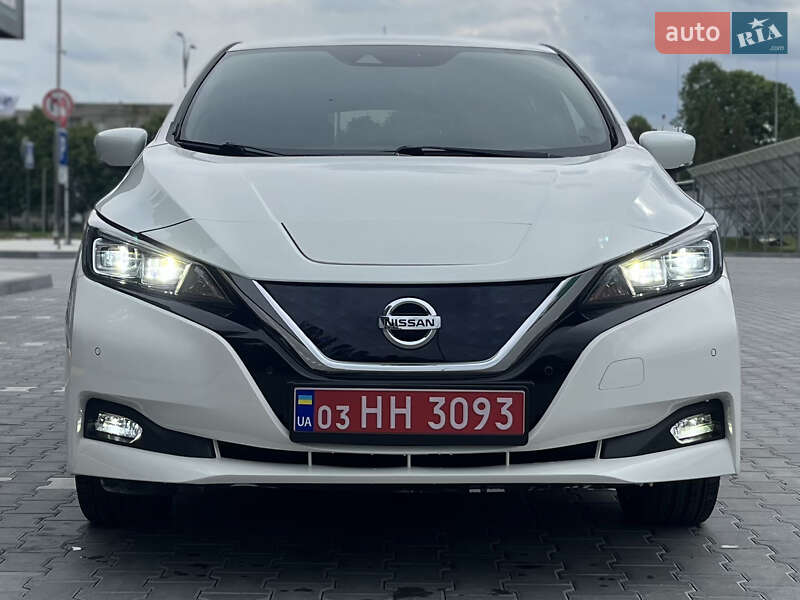 Хэтчбек Nissan Leaf 2020 в Владимире