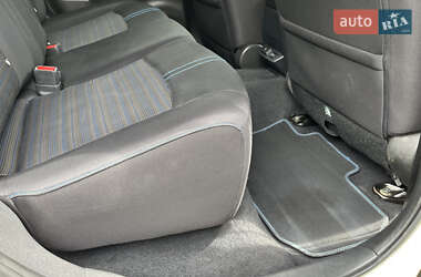 Хетчбек Nissan Leaf 2020 в 