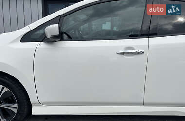 Хетчбек Nissan Leaf 2020 в 