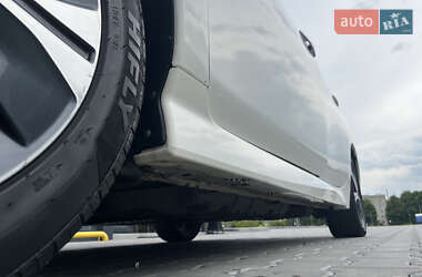 Хетчбек Nissan Leaf 2020 в 