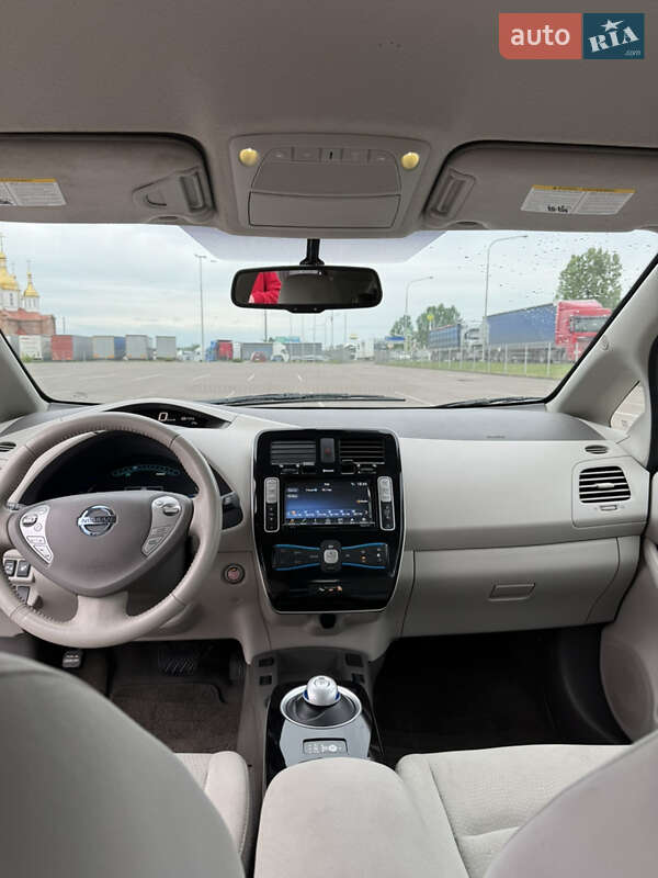 Хетчбек Nissan Leaf 2016 в Ковелі