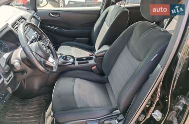 Хэтчбек Nissan Leaf 2019 в 