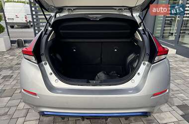 Хетчбек Nissan Leaf 2019 в 