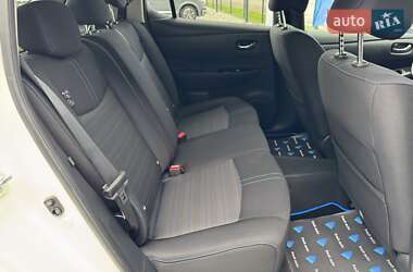 Хетчбек Nissan Leaf 2019 в 