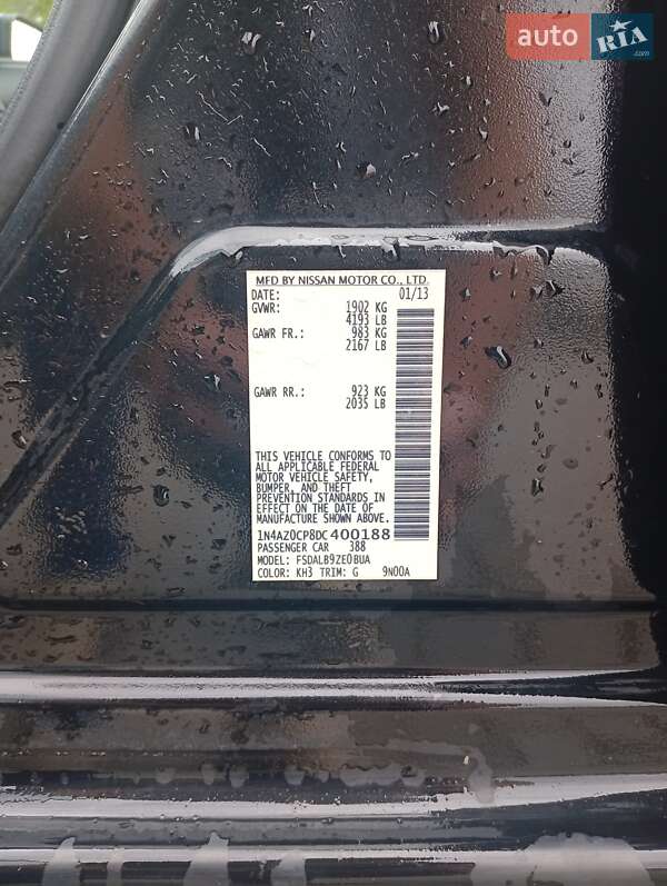 Хэтчбек Nissan Leaf 2013 в Кривом Роге