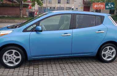 Хетчбек Nissan Leaf 2013 в Івано-Франківську