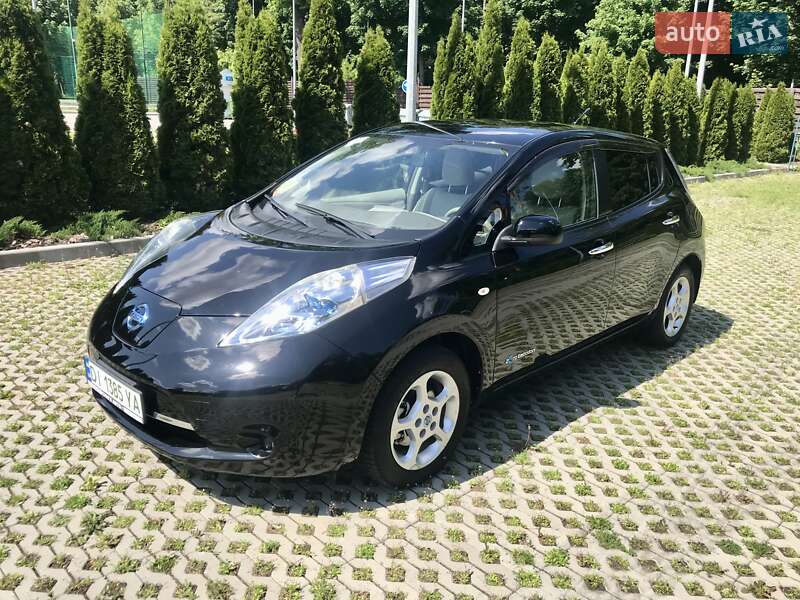 Nissan Leaf 2011