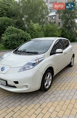 Хэтчбек Nissan Leaf 2012 в Звягеле