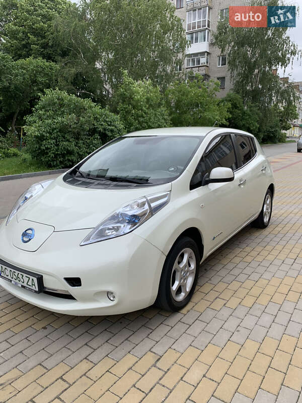 Nissan Leaf 2012