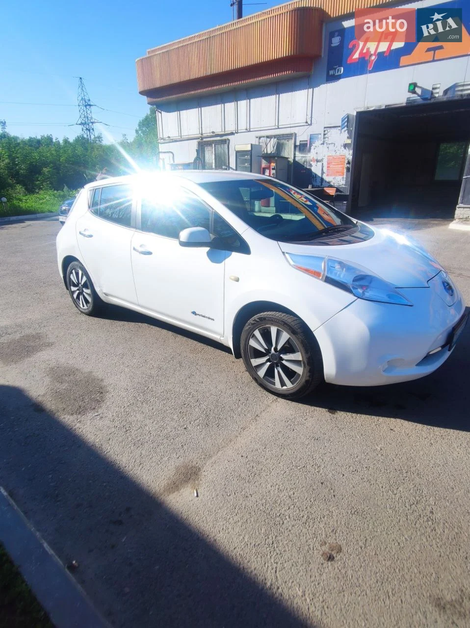 2015 Nissan Leaf - мініатюра 17