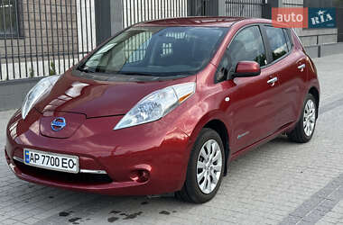 Хэтчбек Nissan Leaf 2015 в Запорожье