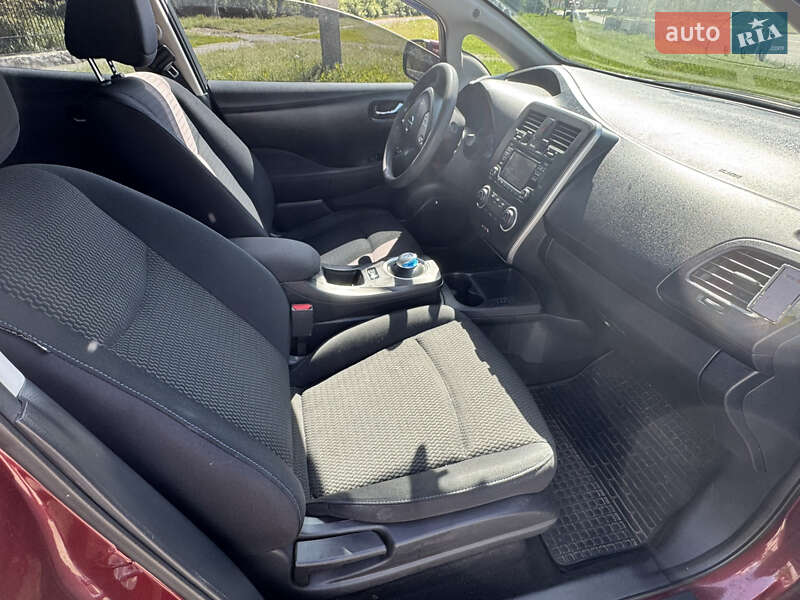 Хэтчбек Nissan Leaf 2017 в Харькове