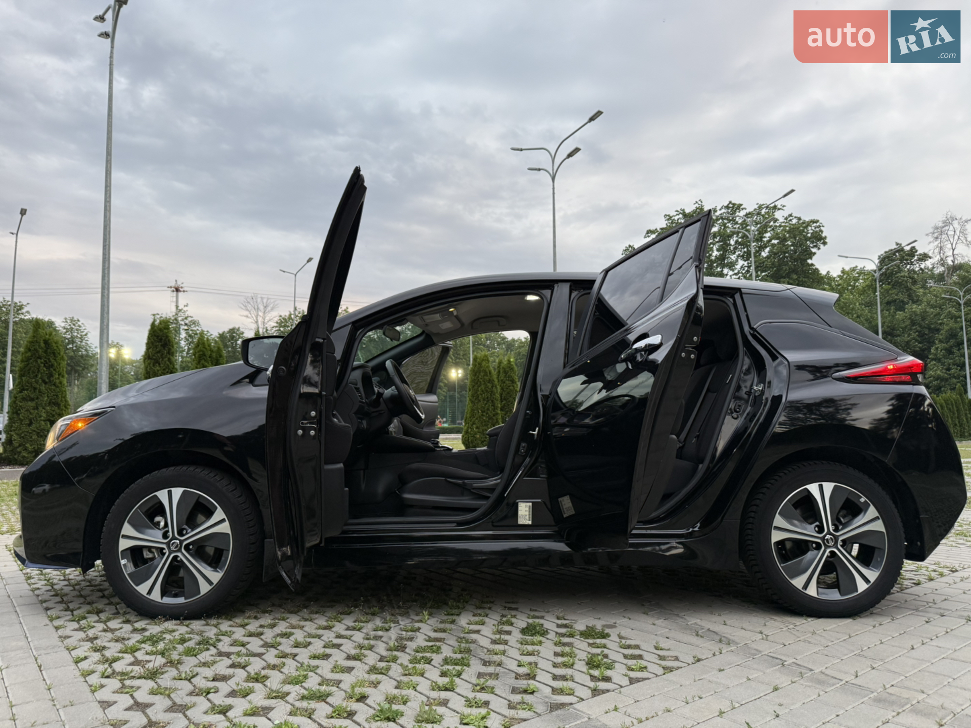 2020 Nissan Leaf - мініатюра 27