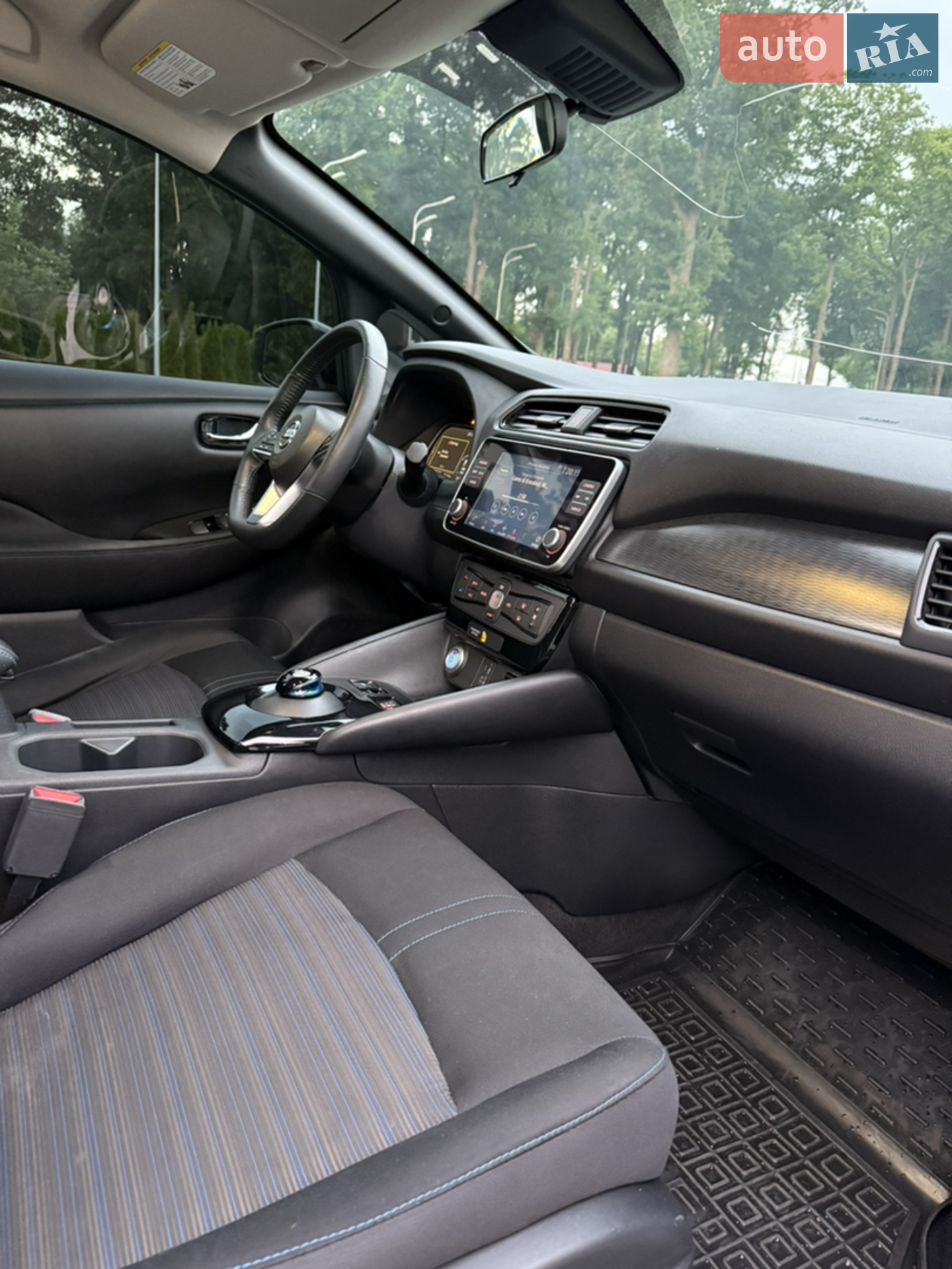 2020 Nissan Leaf - мініатюра 32