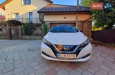 Хэтчбек Nissan Leaf 2018 в 
