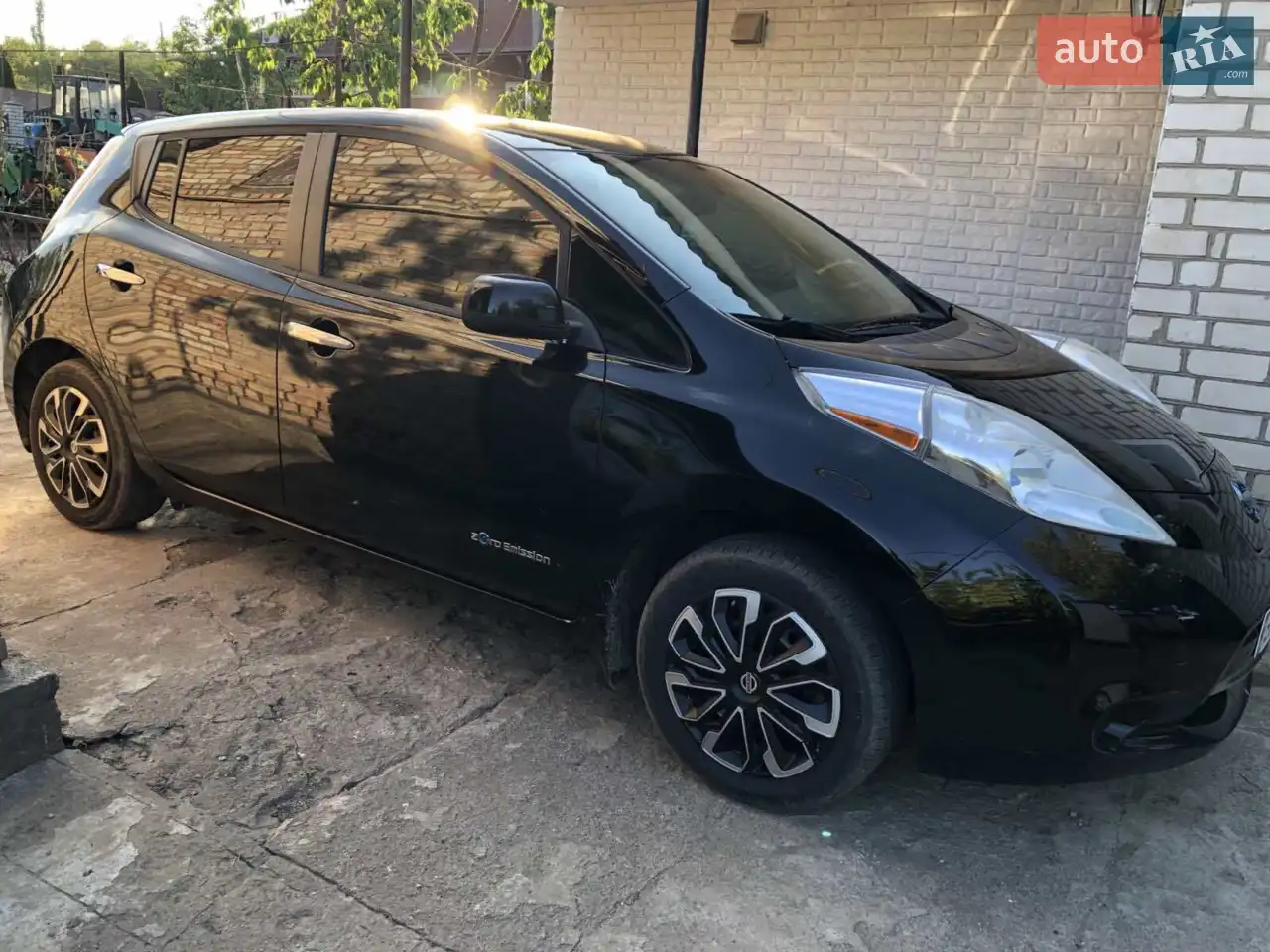 2015 Nissan Leaf - мініатюра 14
