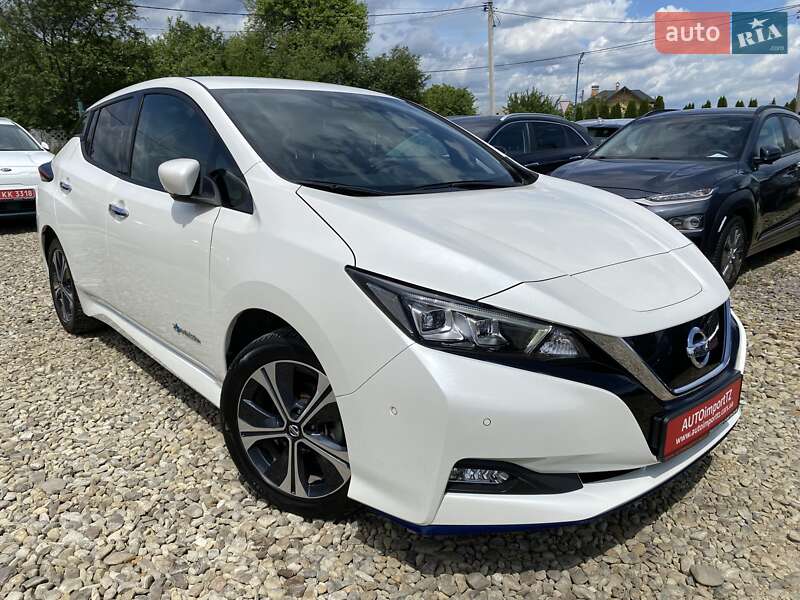 Хэтчбек Nissan Leaf 2020 в Львове