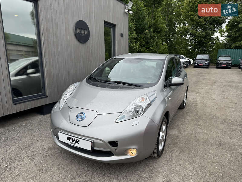 Хетчбек Nissan Leaf 2015 в Тернополі