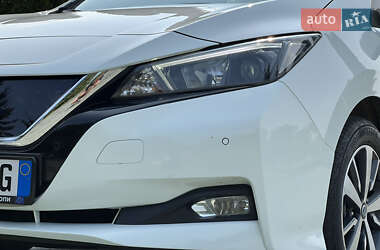 Хэтчбек Nissan Leaf 2018 в 