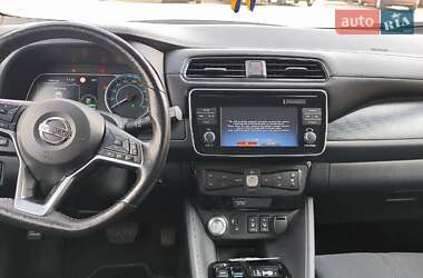 Хетчбек Nissan Leaf 2018 в 