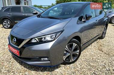 Хэтчбек Nissan Leaf 2020 в 