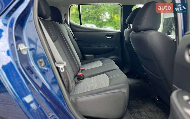 Хэтчбек Nissan Leaf 2018 в Ивано-Франковске