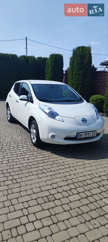 Nissan Leaf 2016