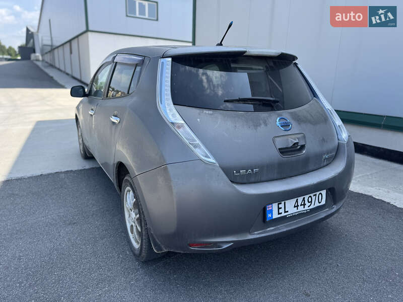 Хетчбек Nissan Leaf 2014 в Вінниці