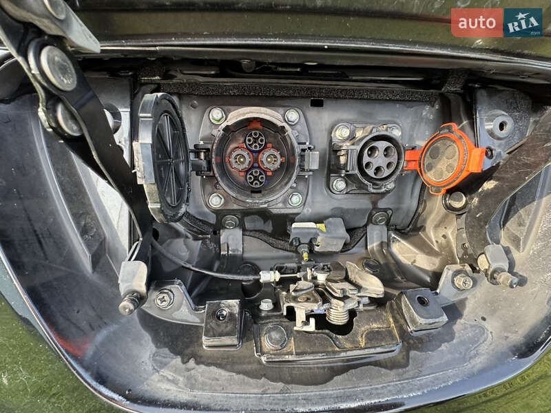 Хэтчбек Nissan Leaf 2012 в Ковеле фото 3 Хэтчбек Nissan Leaf 2012 в Ковеле