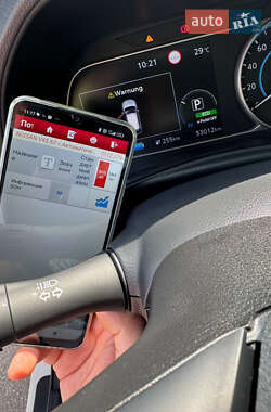 Хетчбек Nissan Leaf 2022 в 