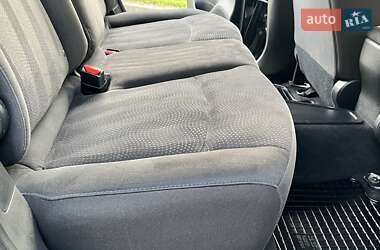 Хетчбек Nissan Leaf 2013 в 