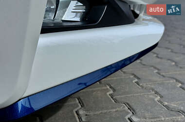 Хэтчбек Nissan Leaf 2019 в 